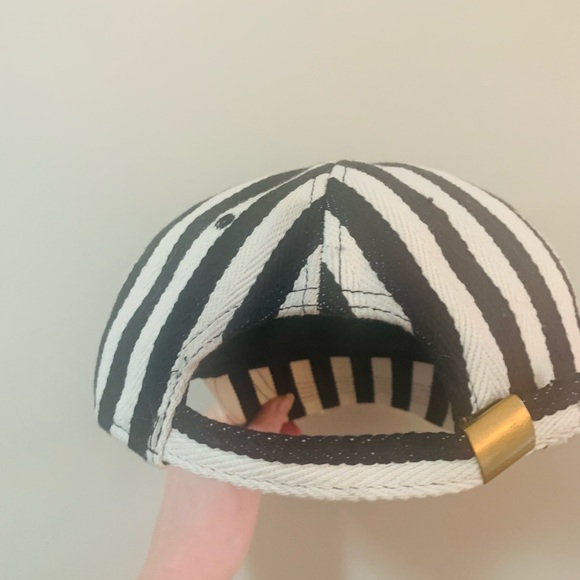 Baseball Cap Hat Black White Adjustable Women’s - Picture 6 of 11